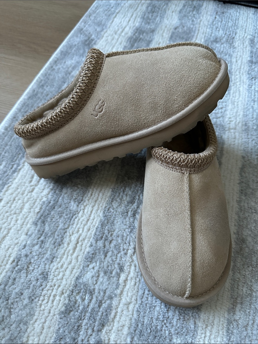 Ugg